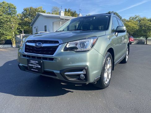 Used 2017 Subaru Forester 2.5i Touring image 1