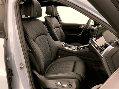 Certified 2026 BMW X6 xDrive40i w/ Climate Comfort Package image 6