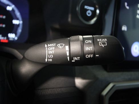 Used 2025 Toyota 4Runner Trailhunter image 16