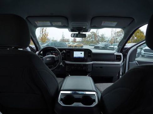 Used 2023 Ford F250 XLT w/ FX4 Off-Road Package image 23