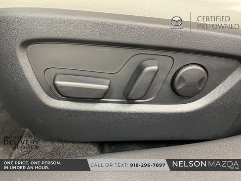 Certified 2025 MAZDA CX-30 AWD 2.5 S w/ Premium Package image 22