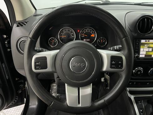 Used 2017 Jeep Compass High Altitude image 21