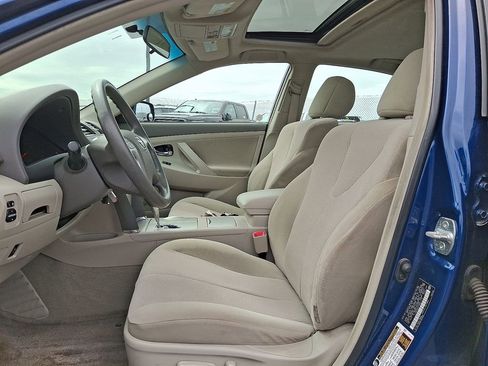 Used 2010 Toyota Camry FWD image 15