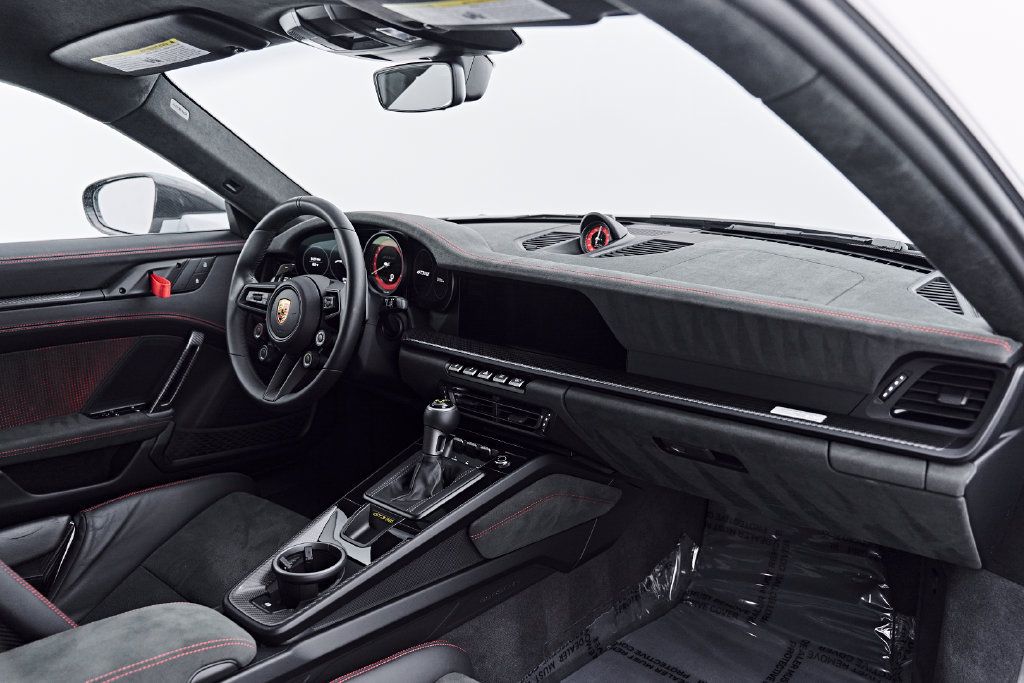 Used 2025 Porsche 911 GT3 RS RWD image 47