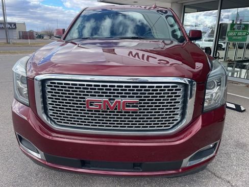Used 2017 GMC Yukon XL Denali w/ Open Road Package image 8
