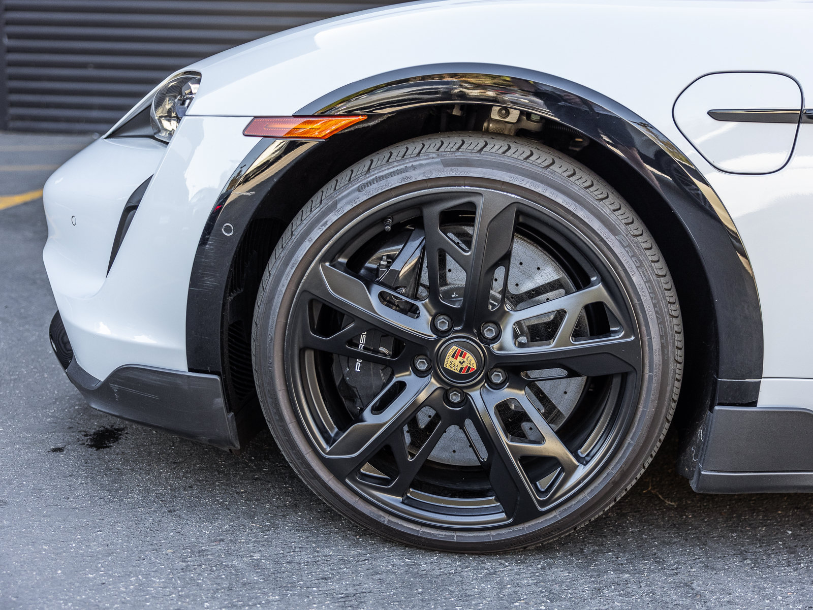 Certified 2024 Porsche Taycan Turbo S AWD/4WD image 27