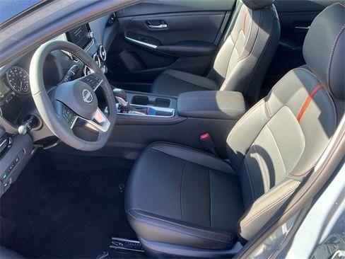 New 2025 Nissan Sentra SR w/ SR Premium Package image 9