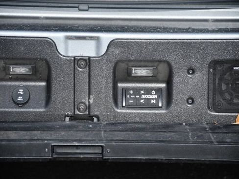 Used 2023 GMC Sierra 1500 Denali Ultimate AWD/4WD image 30