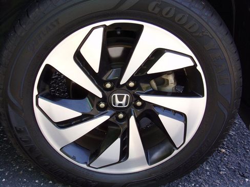 Used 2015 Honda CR-V Touring image 16
