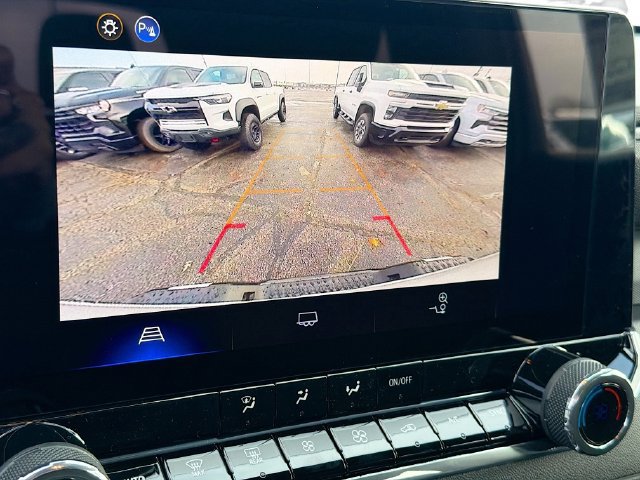 New 2026 Chevrolet Colorado Trail Boss AWD/4WD image 17
