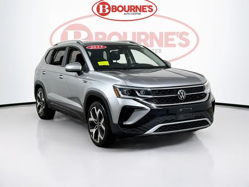 Used 2023 Volkswagen Taos SEL AWD/4WD image 1