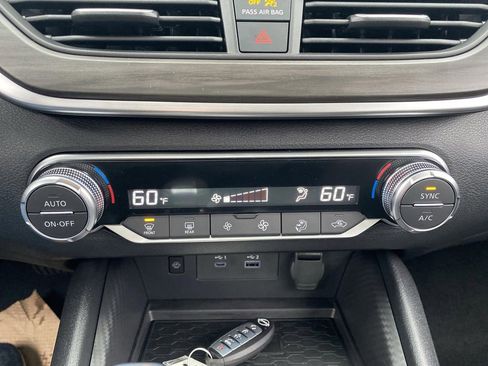 New 2025 Nissan Altima 2.5 SV w/ SV Special Edition Package image 19