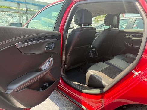Used 2014 Chevrolet Impala LT w/ Premium Seating Package FWD image 13