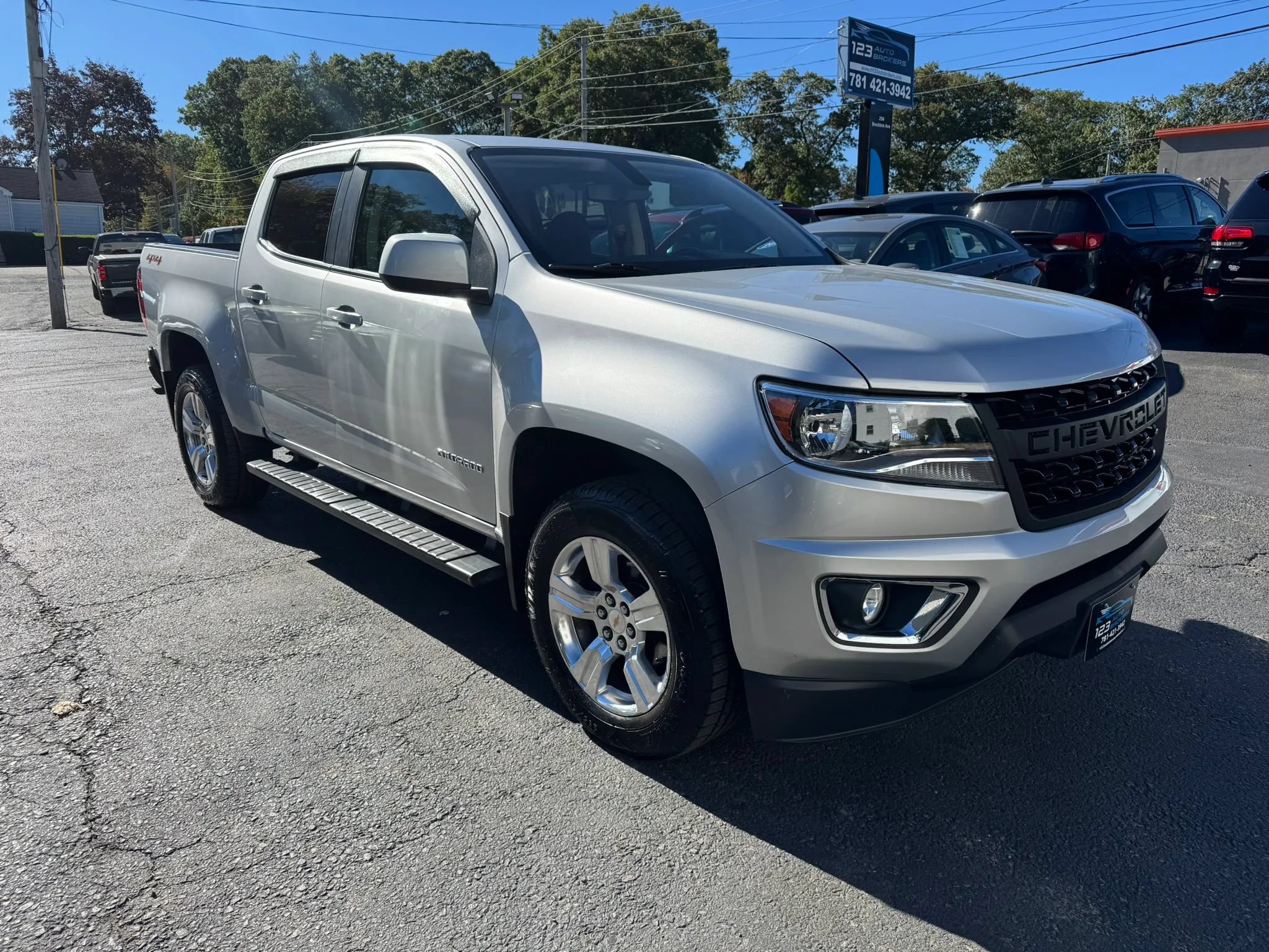 Used 2019 Chevrolet Colorado LT w/ LT Convenience Package AWD/4WD image 1