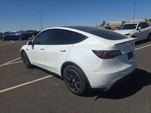 Used 2020 Tesla Model Y Long Range AWD/4WD image 3