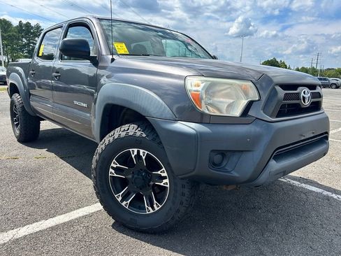 Used 2015 Toyota Tacoma PreRunner w/ Convenience Package RWD image 1