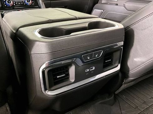 Used 2025 GMC Sierra 1500 Denali w/ Denali Reserve Package AWD/4WD image 9