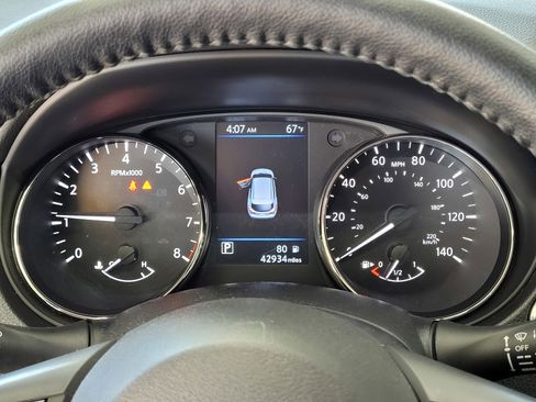 Certified 2022 Nissan Rogue Sport SV image 10