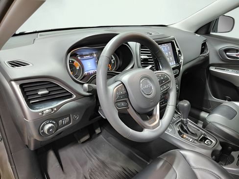 Used 2022 Jeep Cherokee Limited AWD/4WD image 23