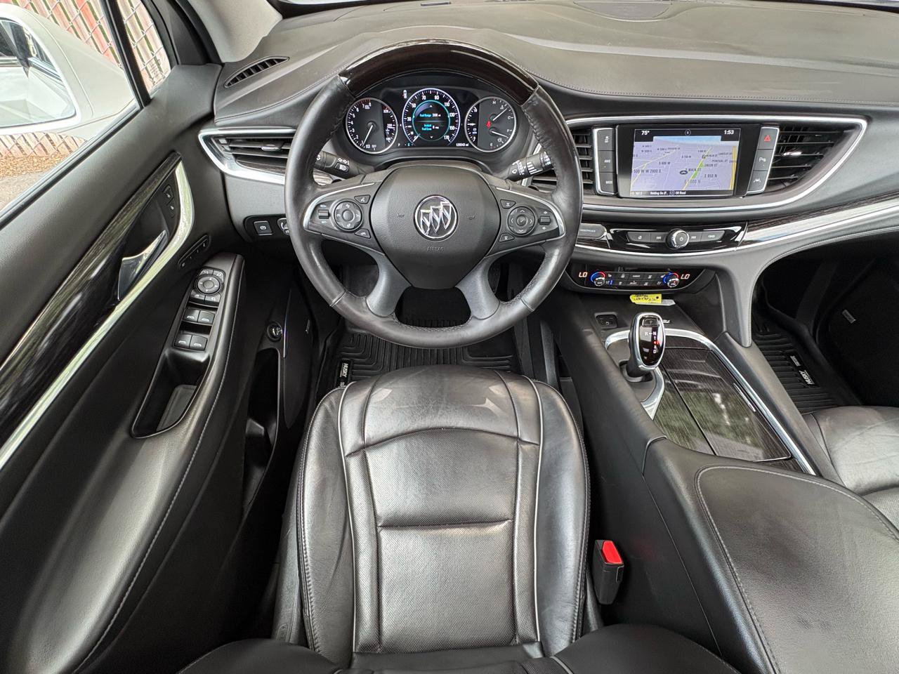 Used 2019 Buick Enclave Avenir w/ Avenir Technology Package AWD/4WD image 18