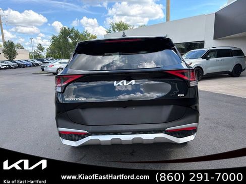 Certified 2023 Kia Sportage LX AWD/4WD image 9