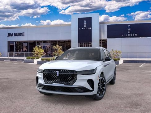 New 2026 Lincoln Nautilus Reserve AWD/4WD image 2