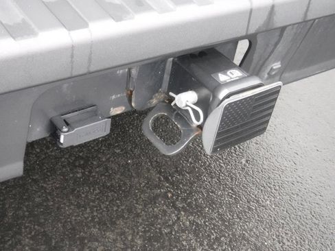 Used 2022 Ford Maverick XLT image 13