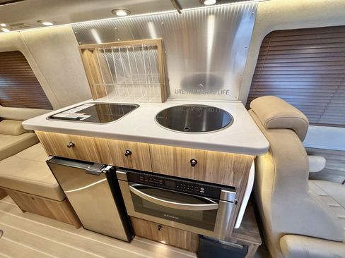 Used 2020 Mercedes-Benz Sprinter 3500 image 75
