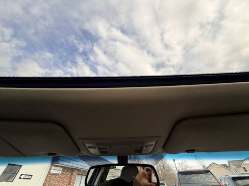 Used 2014 Acura ILX w/ Premium Package FWD image 6