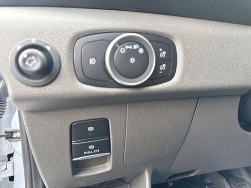 Used 2024 Ford Transit 250 Low Roof AWD w/ Exterior Upgrade Package image 16