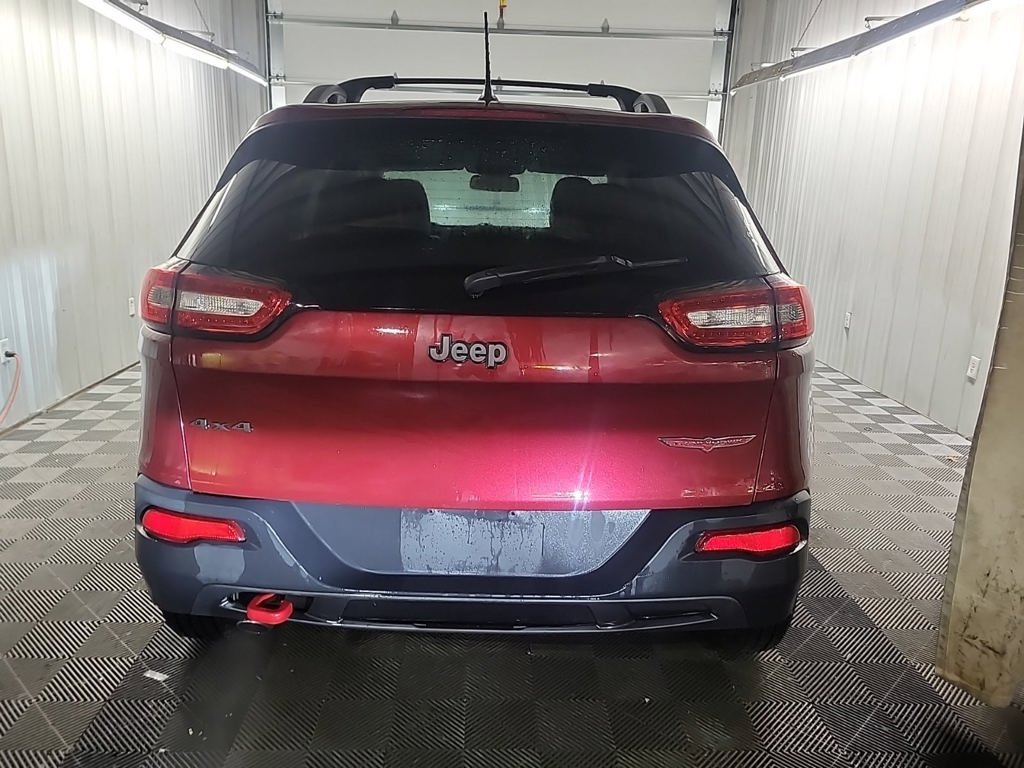 Used 2014 Jeep Cherokee Trailhawk w/ Leather Interior Group AWD/4WD image 5