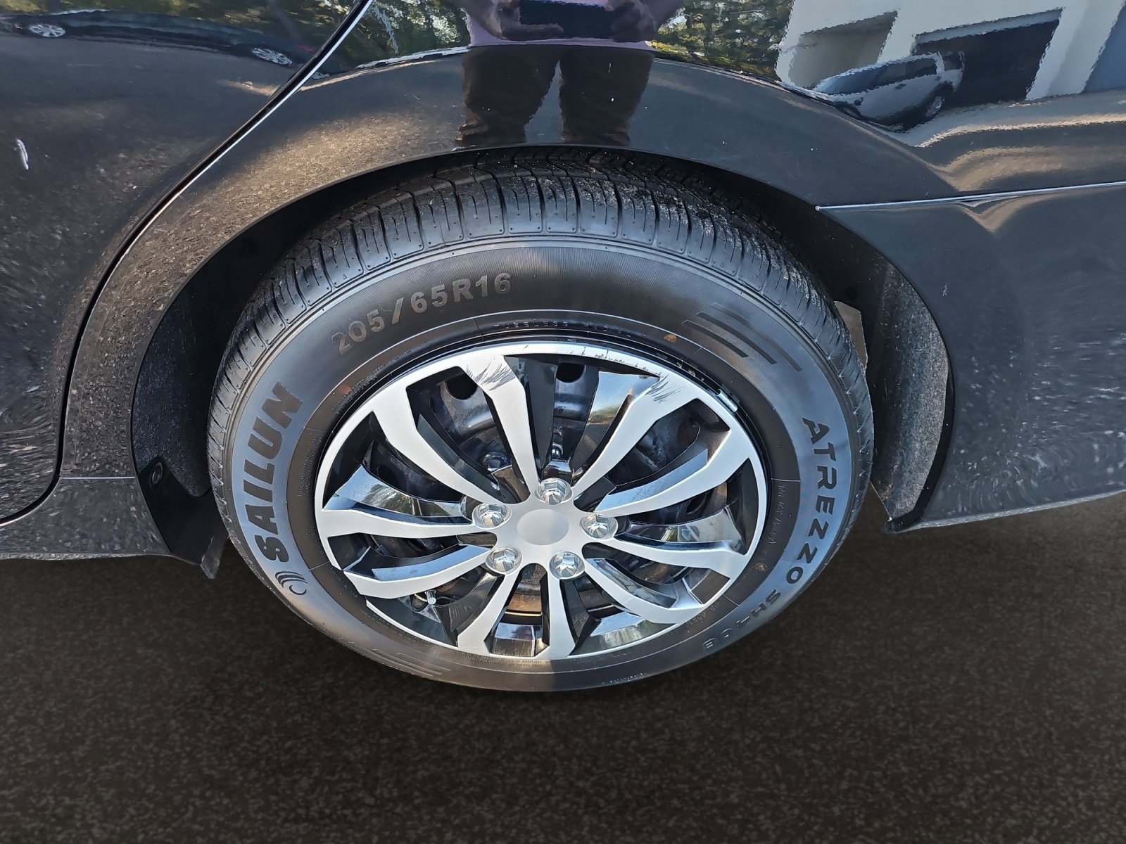 Used 2017 Toyota Camry LE FWD image 43