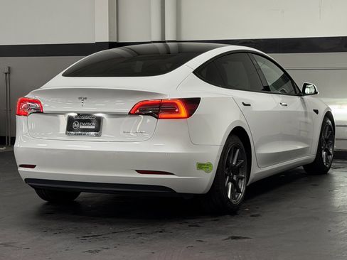 Used 2022 Tesla Model 3 Long Range image 12