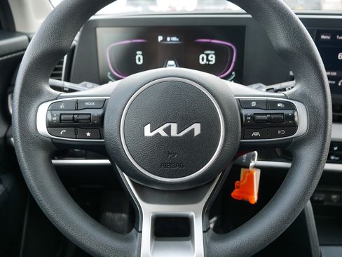 Certified 2024 Kia Sportage LX image 25