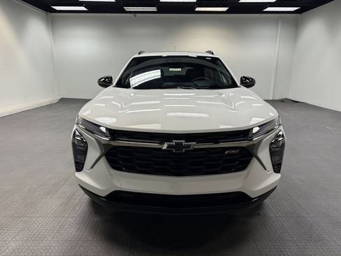 New 2026 Chevrolet Trax RS w/ Sunroof Package image 9