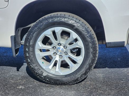 Used 2024 Chevrolet Silverado 1500 LTZ w/ Technology Package image 10