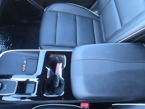 Certified 2025 Buick Enclave Preferred image 20