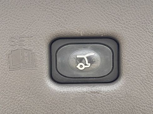 Used 2021 Lincoln Nautilus Reserve FWD image 24