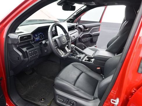 Used 2026 Toyota 4Runner Limited AWD/4WD image 5