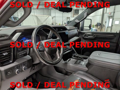 Used 2024 GMC Sierra 2500 AT4 w/ Technology Package AWD/4WD image 17