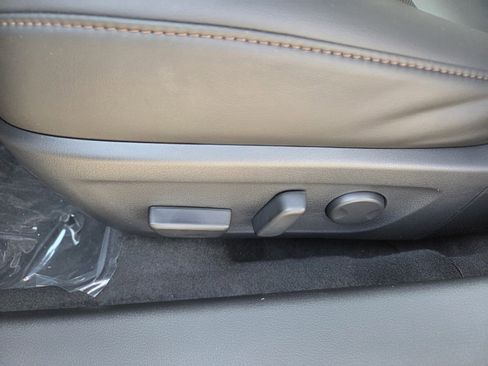 New 2026 MAZDA MAZDA3 2.5 S Hatchback w/ Premium Pkg image 4