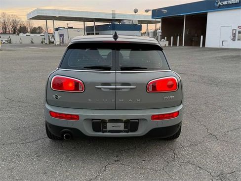 Used 2019 MINI Cooper Clubman w/ Storage Package image 4