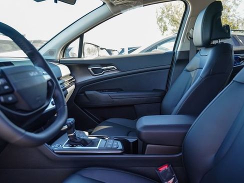 New 2026 Kia Sportage EX image 19