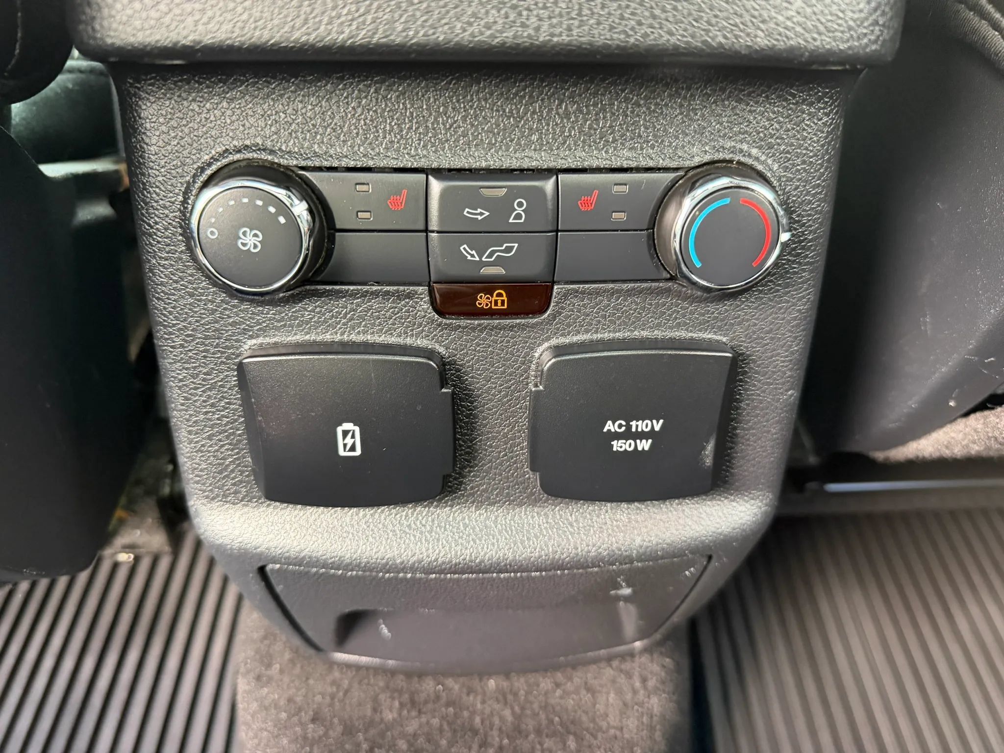 Used 2016 Ford Explorer Limited w/ Equipment Group 301A FWD image 36