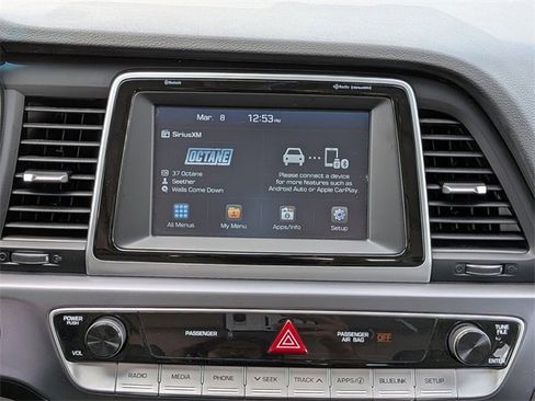 Used 2018 Hyundai Sonata Limited image 17