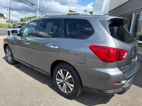 Used 2020 Nissan Pathfinder SV AWD/4WD image 8