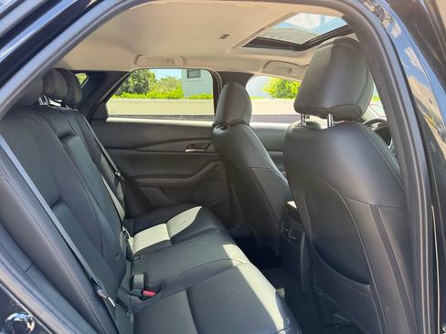 Used 2023 MAZDA CX-30 AWD 2.5 S w/ Premium Package image 17