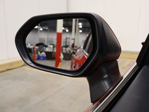 Used 2023 Toyota Camry SE image 38