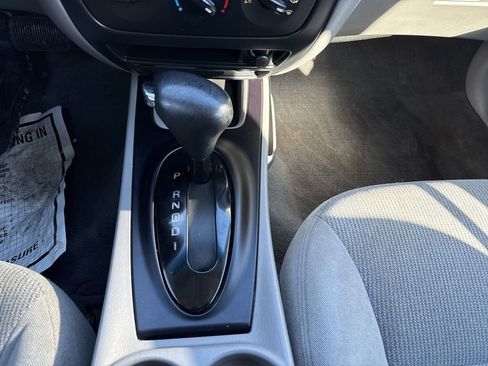 Used 2002 Ford Taurus SE image 20