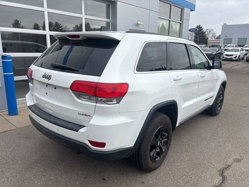 Used 2017 Jeep Grand Cherokee Laredo image 7